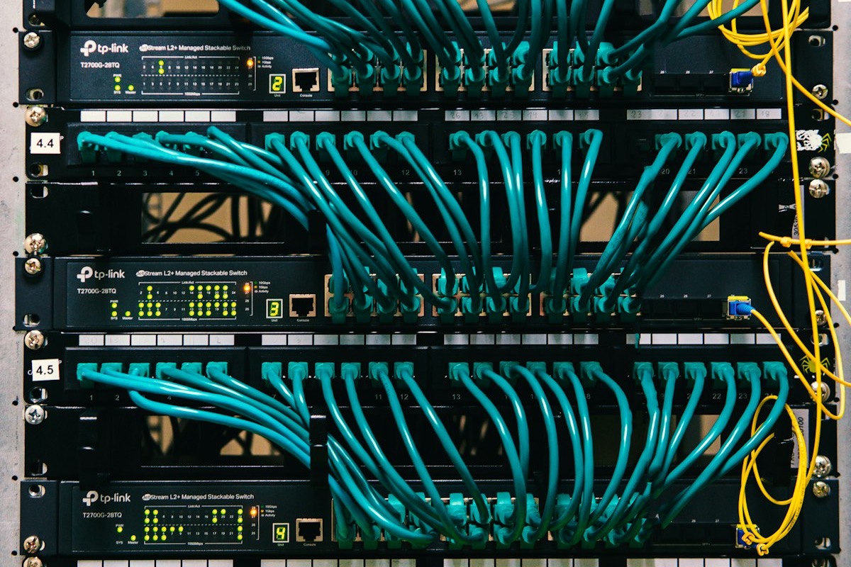 Network switches and patch cables in a server rack
